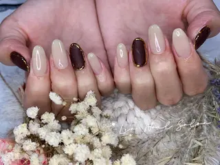 ショート カラー ネイル Le’a NailSalonのネイルデザイン