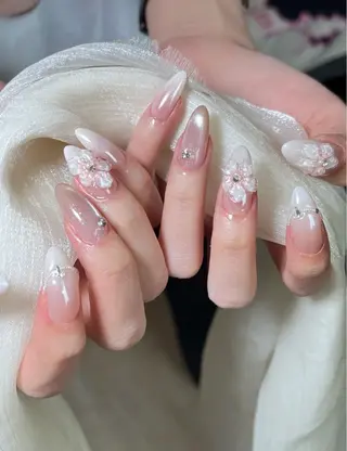 カラー AIN Nailのネイルデザイン