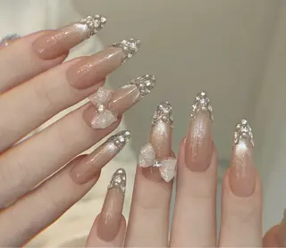 ネイル Pure&Rich Nailのネイルデザイン