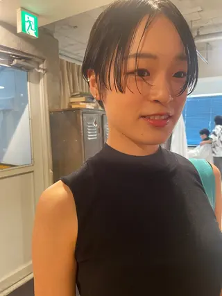 ショート さの あやねのヘアスタイル