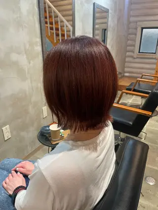 ショート 🐾及部 艶髪/艶 カラーショート/ボブのヘアスタイル