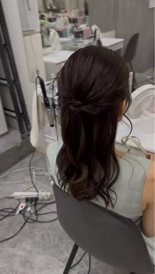セミロング 小川 芹菜のヘアスタイル