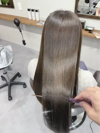 ロング 縮毛矯正、髪質改善／ 松田 龍之介のヘアスタイル
