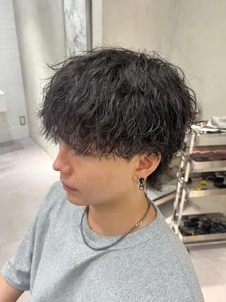 ショート パーマ メンズ ⚡メンズパーマフ ェードカットTomyのヘアスタイル