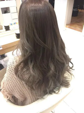 セミロング カラー 小田原NO1 美容師 飯田飛翔のヘアスタイル