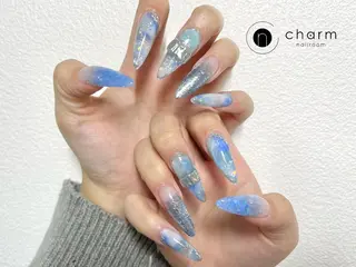 ネイル ネイルルーム チャームのネイルデザイン