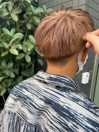 カラー メンズ nishido ハイライト/パーマのヘアスタイル