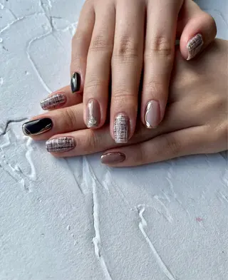 ネイル 小川 奈々花のネイルデザイン