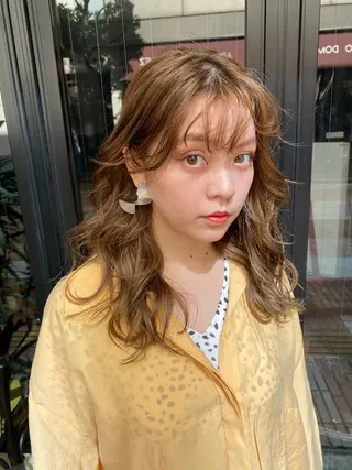 ミディアム カラー パーマ ヘアアレンジ 顔周りカット・相談 レイヤーも◎しずくのヘアスタイル