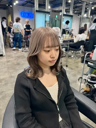 ロング カラー *モデル募集🤍横浜 透明感カラー🫧のヘアスタイル