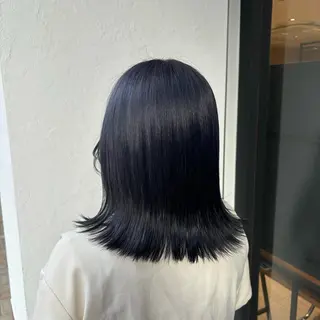 カラー しおり🍬 KOKORO🤍のヘアスタイル