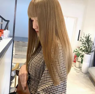 ロング レイヤーカット カノン🩷のヘアスタイル