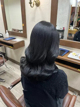 セミロング カラー 村田梨乃/ minim hairのヘアスタイル