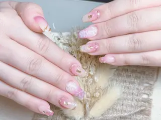 ネイル AngelChris ビューティーサロンのネイルデザイン