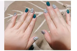 ネイル NAIL Salon IP所属・長谷川 奈緒美のネイルデザイン