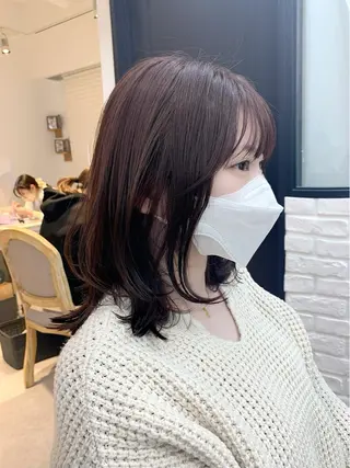 ミディアム カラー パーマ ヘアアレンジ メンズ キッズ ネイル マツエク・マツパ アイブロウ レイヤーカット 🌿透け感カラーのヘアスタイル
