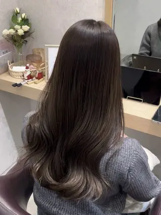 ロング カラー Marin🐩 /髪質改善 カラーのヘアスタイル