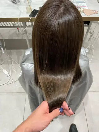 カラー レイヤー/顔周り /透明感/TAKUのヘアスタイル