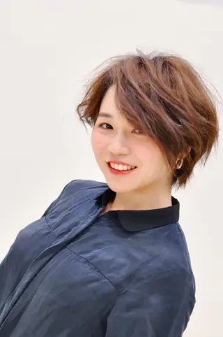 ショート カラー Suzuki Atsushiのヘアスタイル