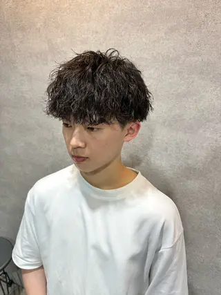 ショート カラー パーマ ヘアアレンジ メンズ 仕上がり満足度No. 1🔥BLUCK🔥のヘアスタイル