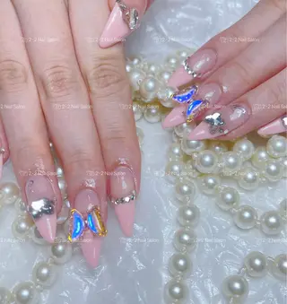 ネイル Rainrain💧 パーツ豊富、やり放題のネイルデザイン