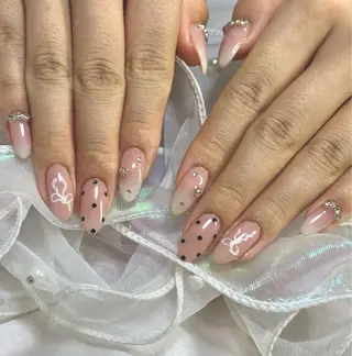 ネイル ラルゴ所属・Largo ラルゴのネイルデザイン