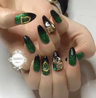 ネイル おおくぼ めぐみのネイルデザイン