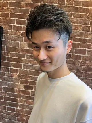 ショート カラー パーマ ヘアアレンジ メンズ キッズ ネイル マツエク・マツパ アイブロウ 久木原 ゆりのヘアスタイル