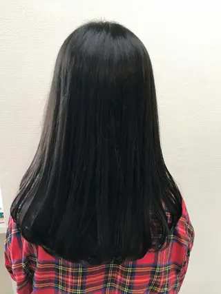 ロング カラー 吉森 満俊のヘアスタイル