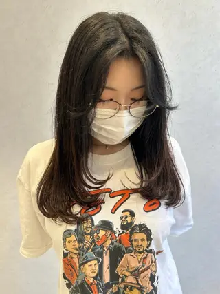ロング レイヤー/インナー カラー🦋ルイのヘアスタイル