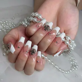 ネイル Nail Hibi サロンのネイルデザイン