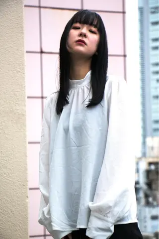 セミロング 一ノ瀬 暁のヘアスタイル