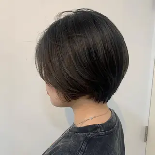 ショート 末次 史奈のヘアスタイル