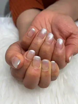 ネイル SHIORI ⭐︎のネイルデザイン