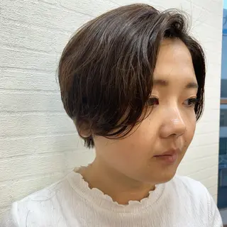 ショート カラー パーマ 初めてのショート お任せください✂️のヘアスタイル