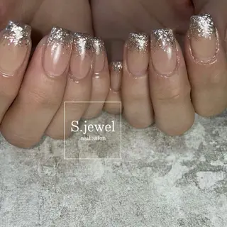 ネイル S. JEWELのネイルデザイン