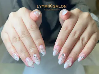ネイル LYYM Salonのネイルデザイン