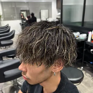メンズ 🪽直毛男子の救世主 🪽フェザーパーマのヘアスタイル