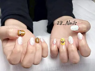 ショート ビン アンのネイルデザイン