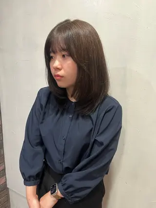セミロング カラー 髪質改善×ブリーチ 無しWカラー🫧天神のヘアスタイル