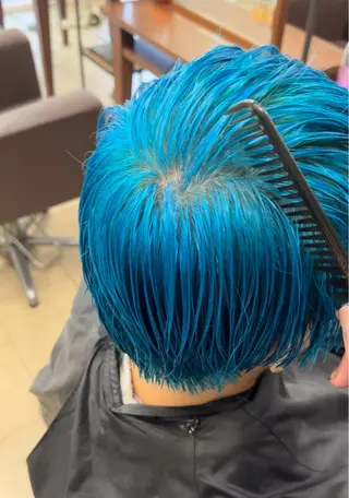 ショート カラー ハイトーン/デザイン /パーマ/本田誠人のヘアスタイル