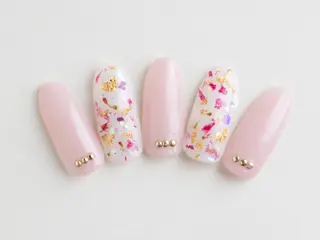 ネイル サロン名Ariel KANAのネイルデザイン