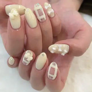 ネイル pool SHIBATAのネイルデザイン