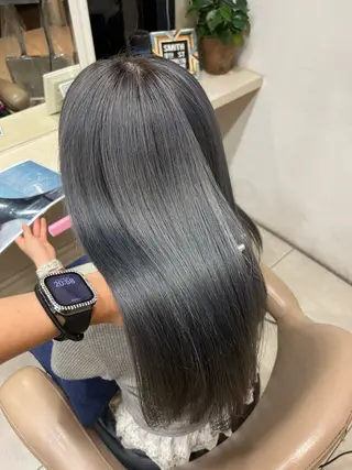 セミロング 髪質改善🫧艶カラー ✨エクステ🎀しゅりのヘアスタイル