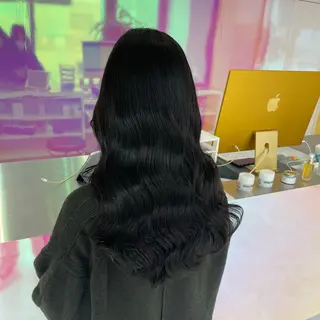 ロング カラー パーマ ヘアアレンジ 透明感ブリーチカラー 🌈TOMOHIROのヘアスタイル