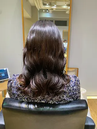セミロング 大人可愛い♡コテ巻き パーマ🌼杉田 萌恵のヘアスタイル