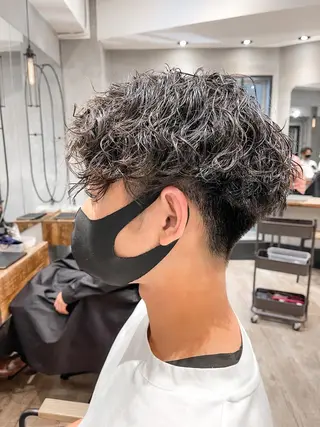 ショート パーマ メンズ 新宿メンズ専門 モテ清潔感パーマ特化のヘアスタイル