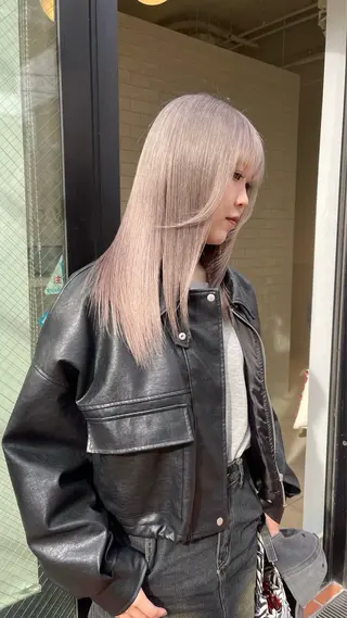 ミディアム カラー 福山 晴香のヘアスタイル