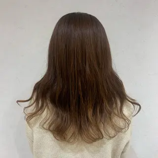 ロング BE EREA  PREMIATA所属・蓼沼 由莉のヘアスタイル