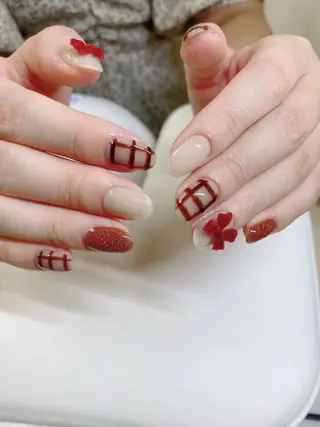 ネイル えい このネイルデザイン